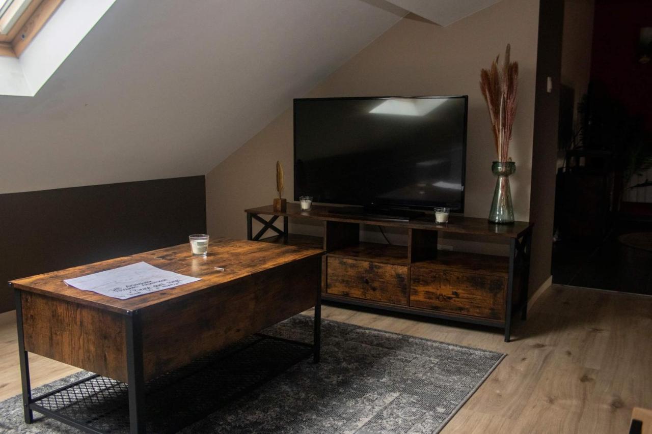 Cosy 2-Bedroom Apartment In The Center Of Hotton Luaran gambar
